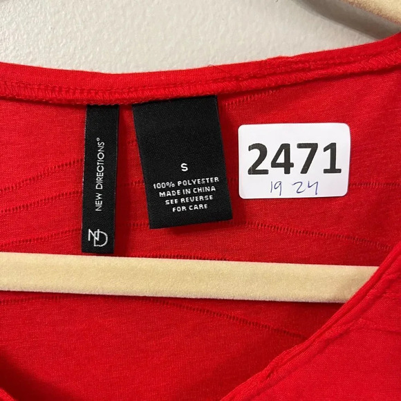 New Directions Womens Red Knit Tunic Pleated Geranium Blouse Sz Small 3/4 Sleeve - Picture 2 of 7